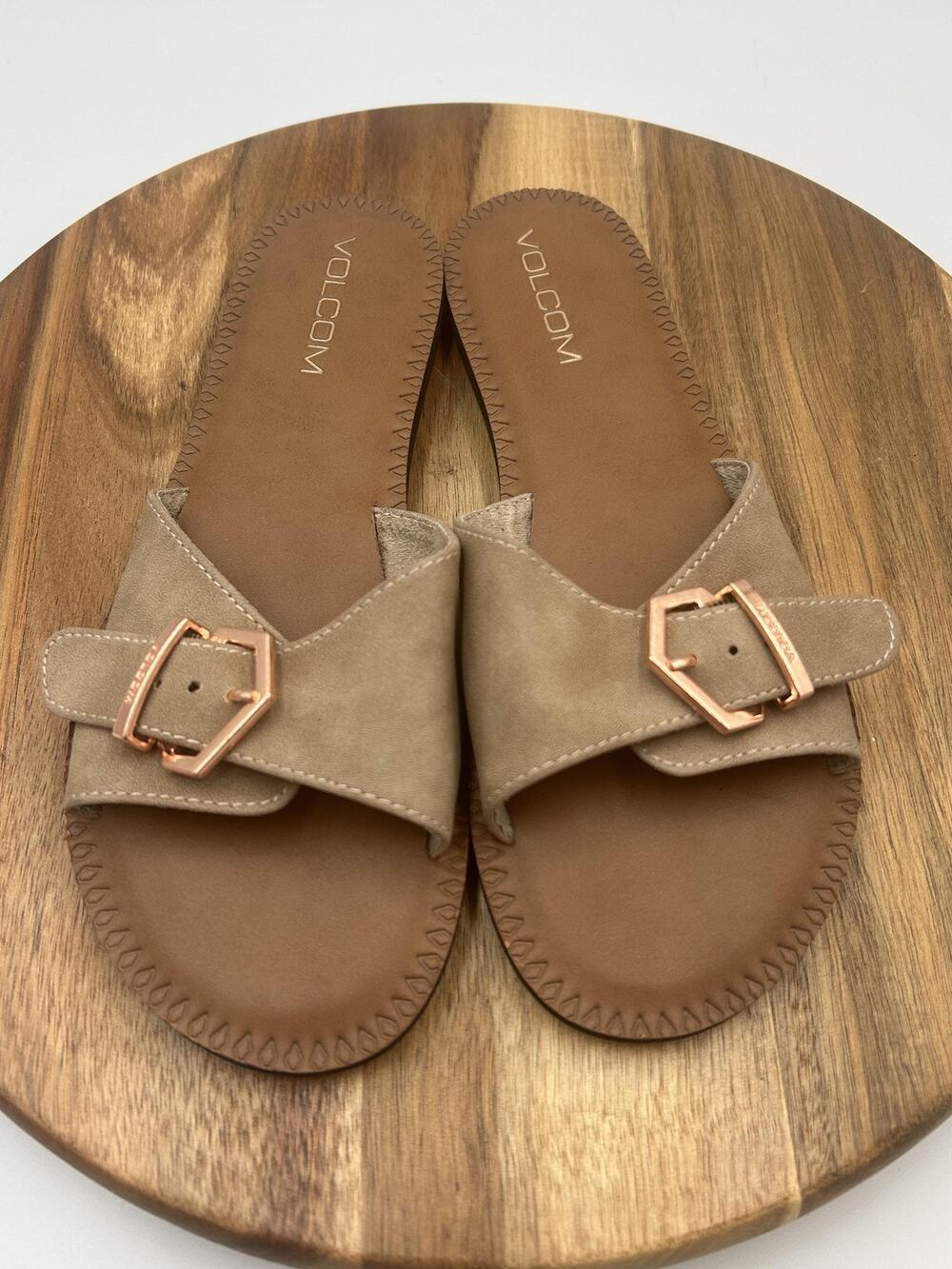 Volcom Slide Sandals Womens Size 7 Beige Buckle Slip On Summer Casual Comfort